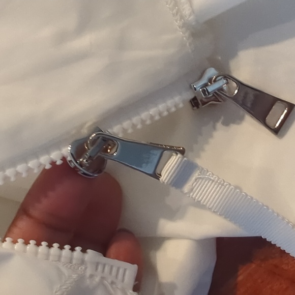 Moncler Nancy Women's Cream Hooded Jacket - Picture 9 of 10